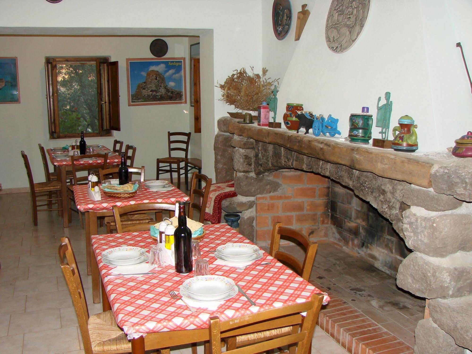 Agriturismo Su Tiresi Cala Gonone Extérieur photo